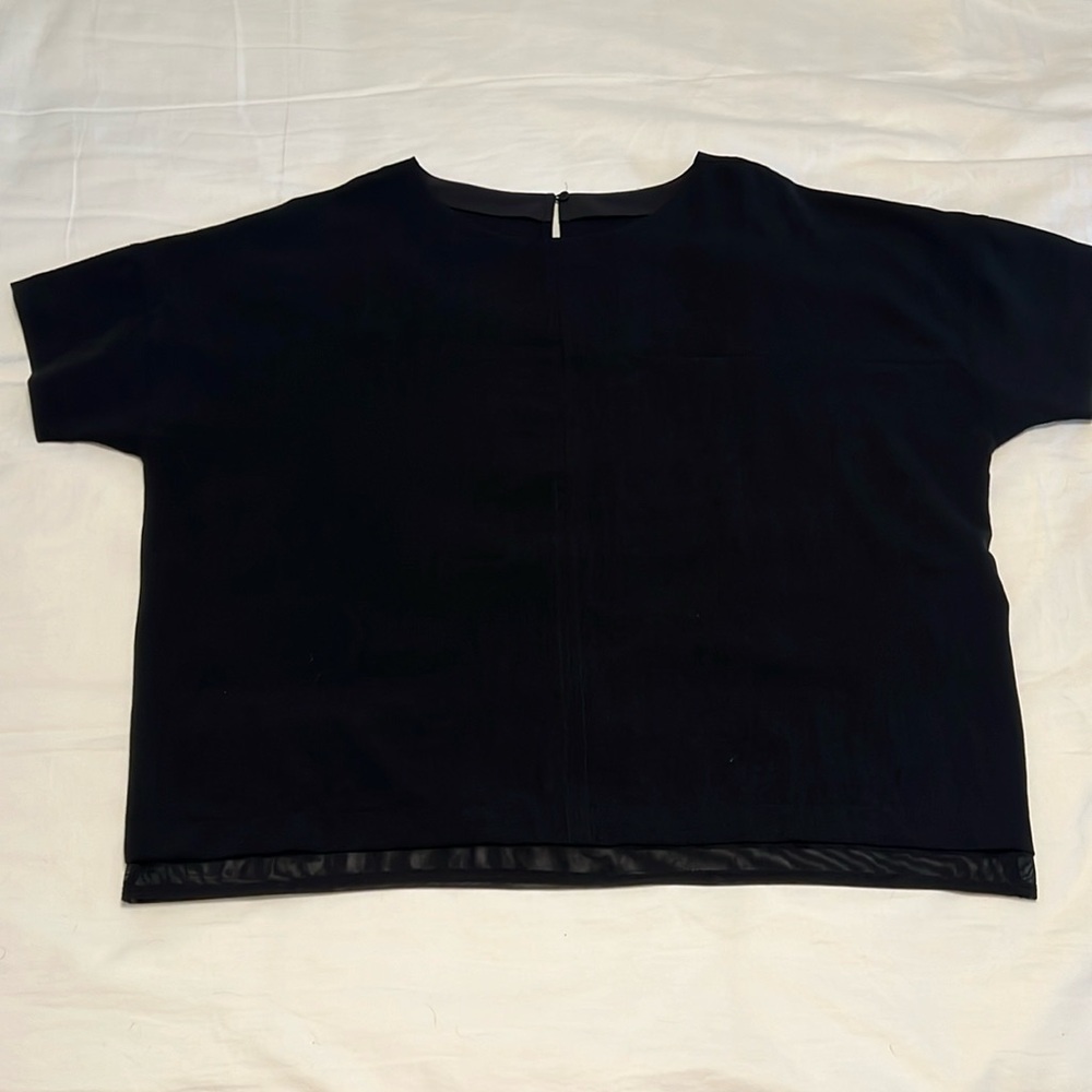 Black lululemon blouse
